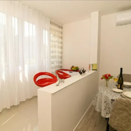 Apartmán Modern Oasis