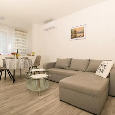 Modern Oasis Сплит